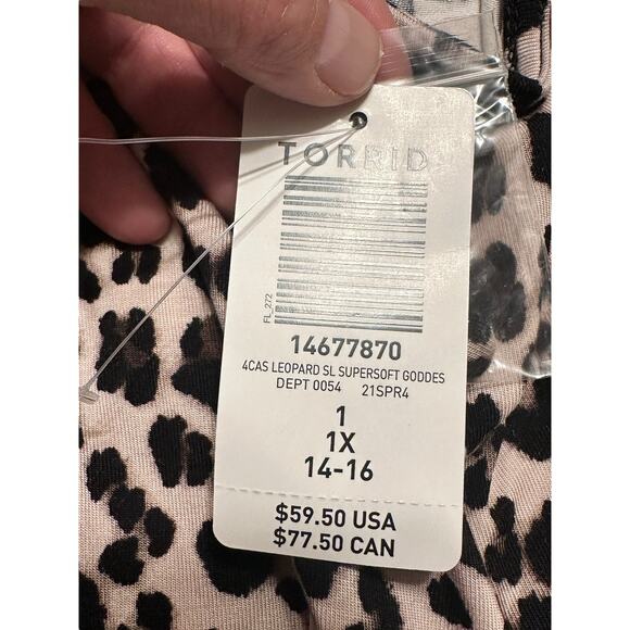 Torrid Leopard Print Super Soft High Neck Sleeveless Dress Size 1X 14-16 NWT - Picture 4 of 6